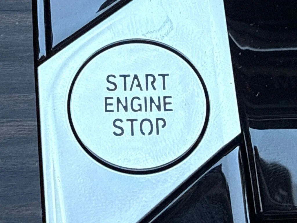 New 2026 White BMW xDrive40i image 27