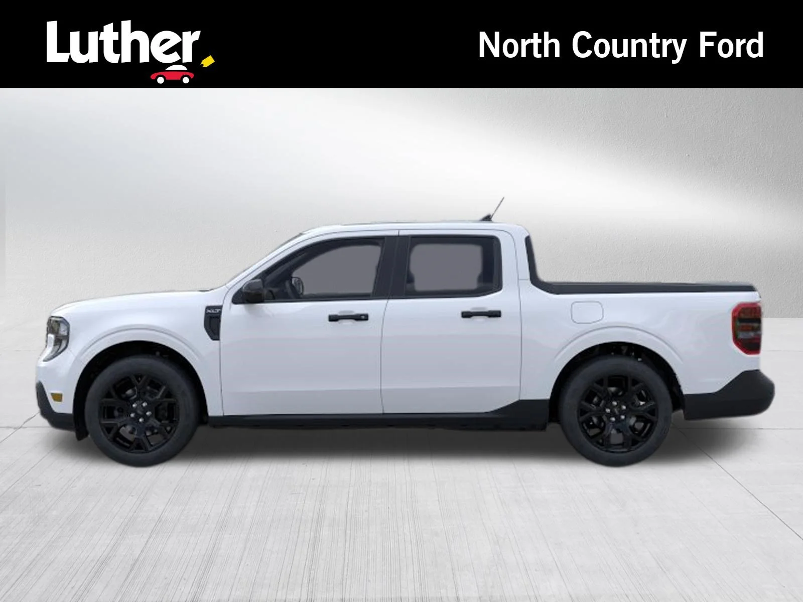 New 2026 Oxford White Ford XLT image 3