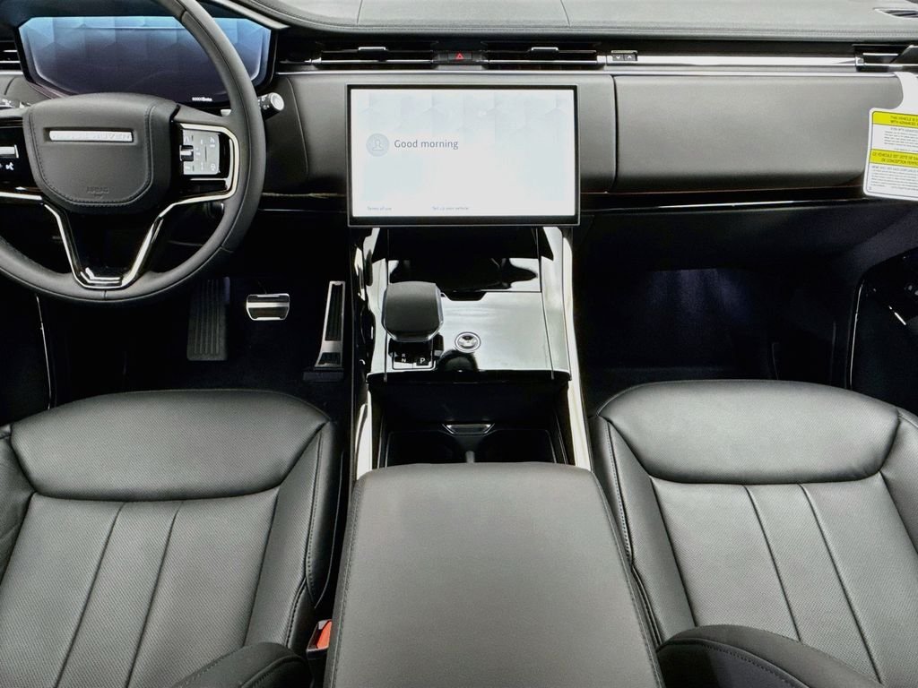 New 2026 Fuji White Land Rover Dynamic SE image 13