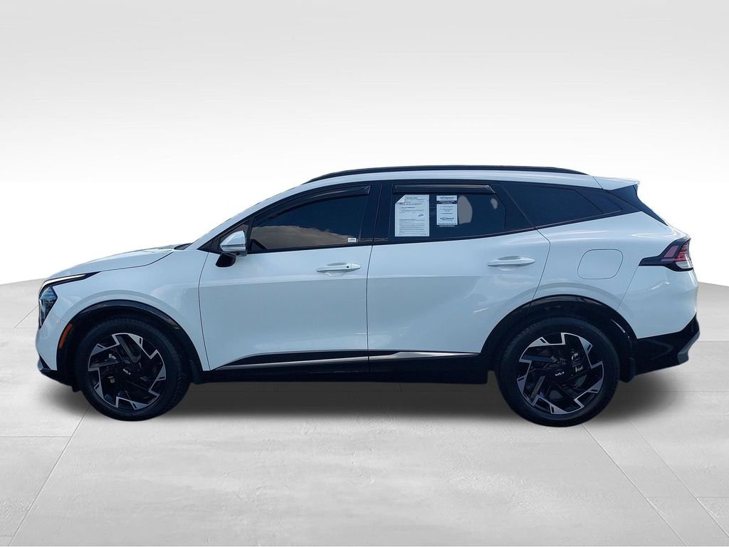 Used 2024 White Kia SX-Prestige image 2
