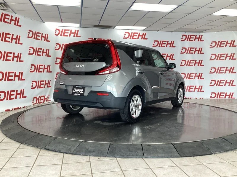 Used 2022 Gray Kia LX image 7