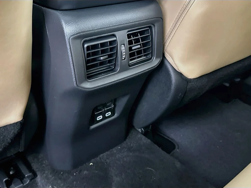 Used 2023 Midnight Black Metallic Toyota XLE Premium image 27
