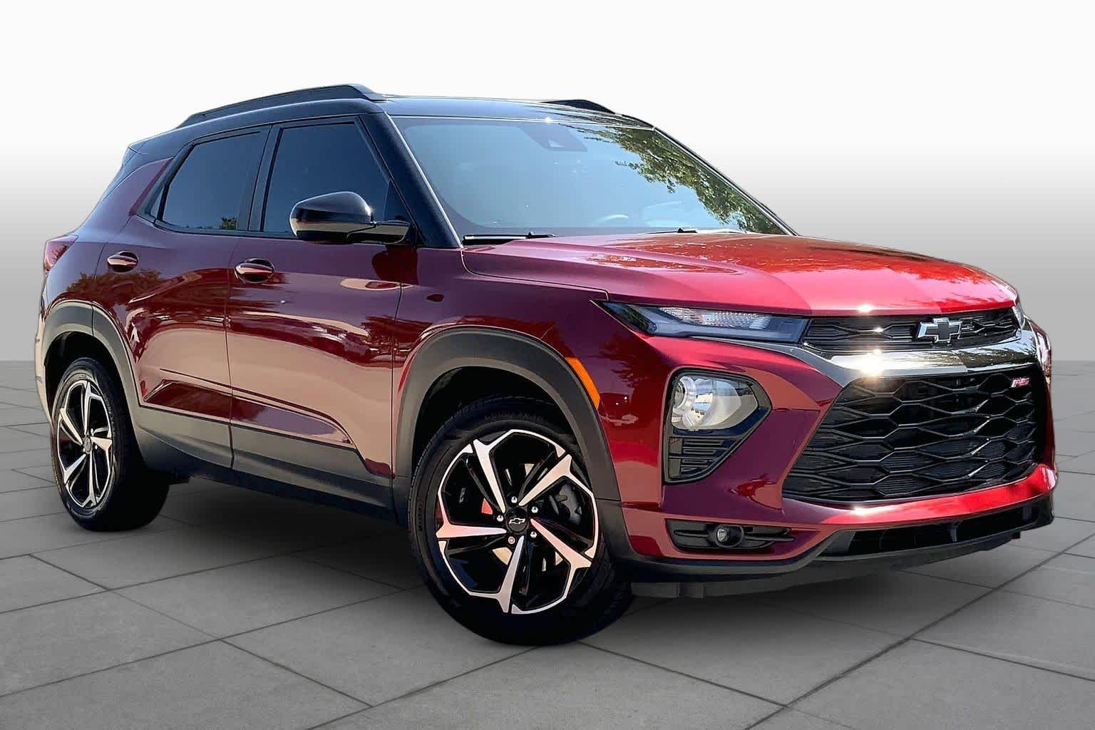 Used 2023 Crimson Metallic Chevrolet RS image 3