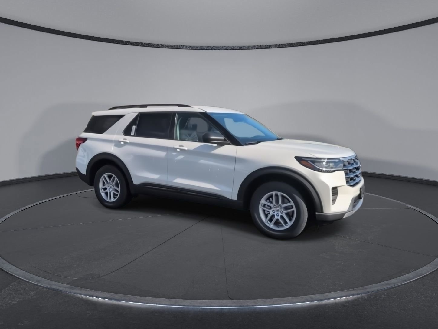 New 2026 Star White Ford Active image 2