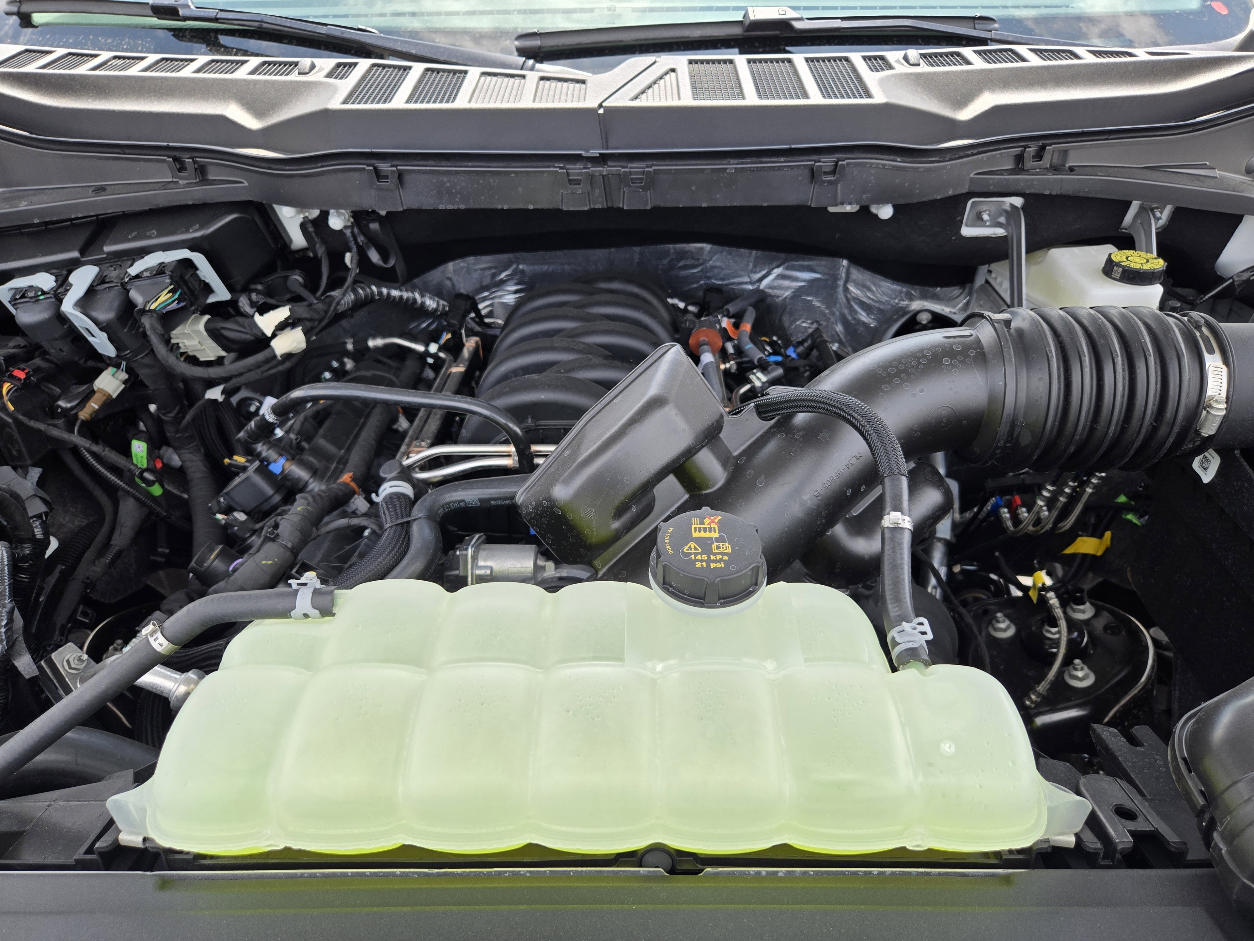 New 2026 Oxford White Ford XL image 20