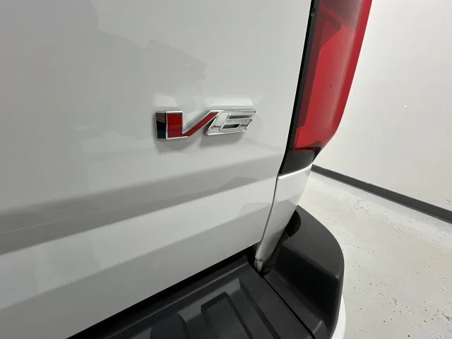 Certified Used 2021 SUMMIT WHITE Chevrolet 4WD Z71 image 29