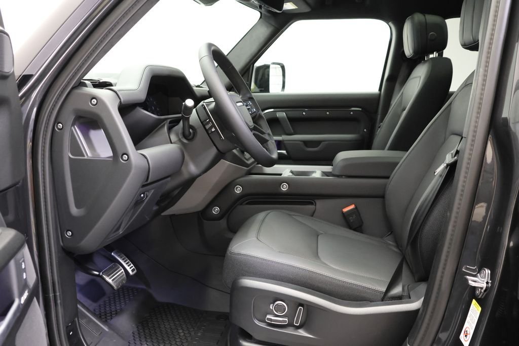 New 2026 Carpathian Grey LAND ROVER V8 image 28