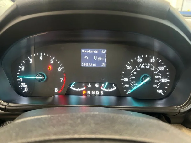 Used 2022 White Ford S image 24