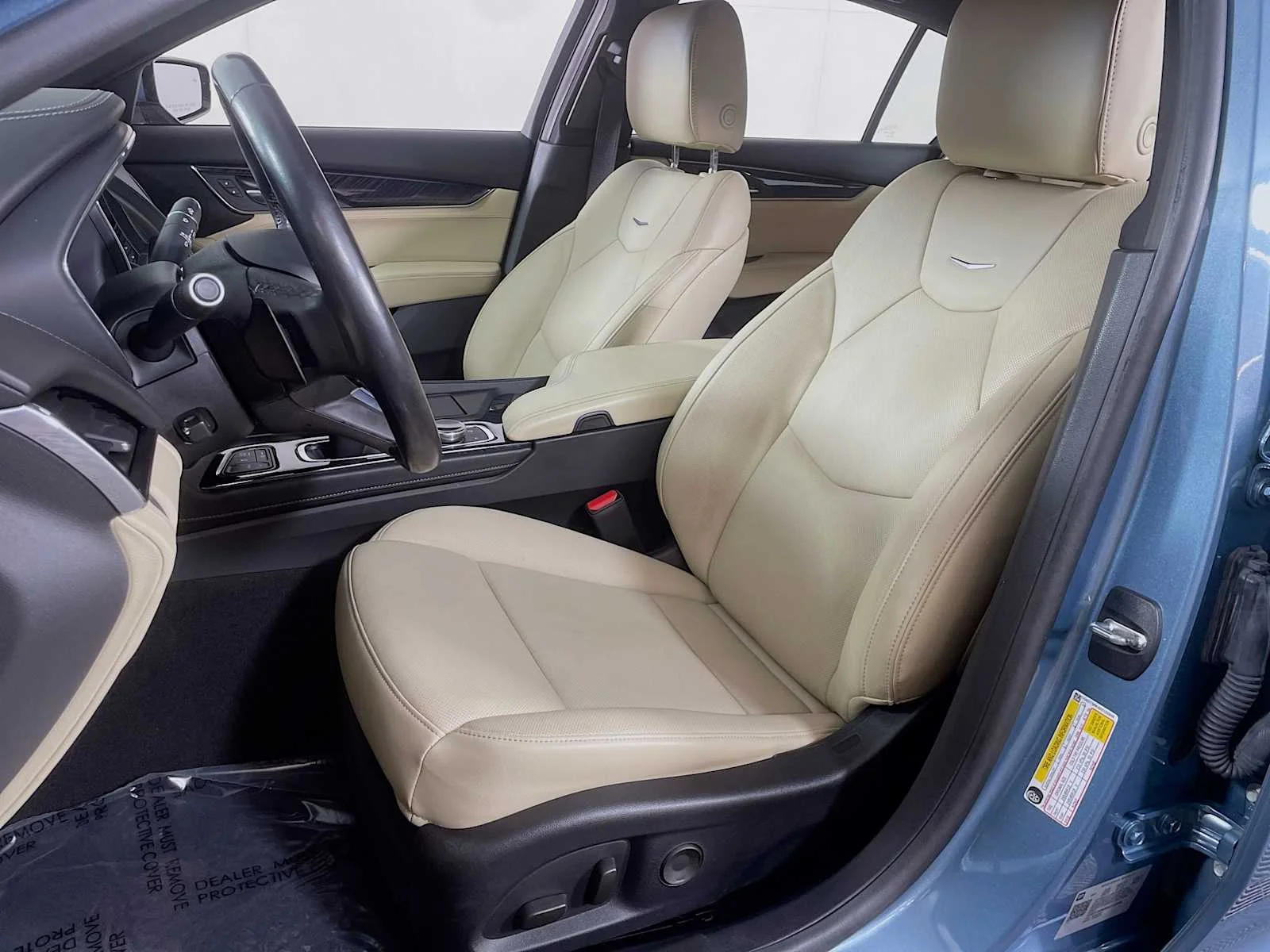 Used 2024 Midnight Steel Metallic Cadillac Premium Luxury image 19