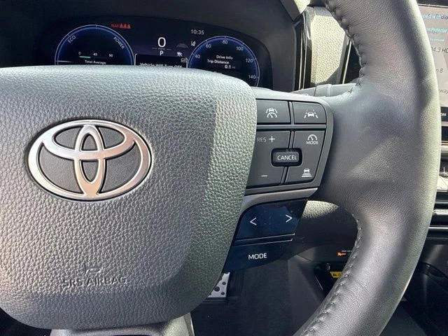 Used 2025  Toyota XSE image 32