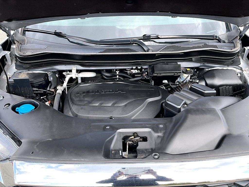Used 2023 Gray Honda EX-L image 30