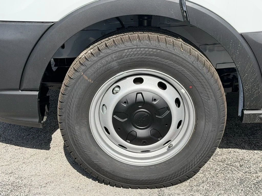 New 2026 White Ford Base image 11