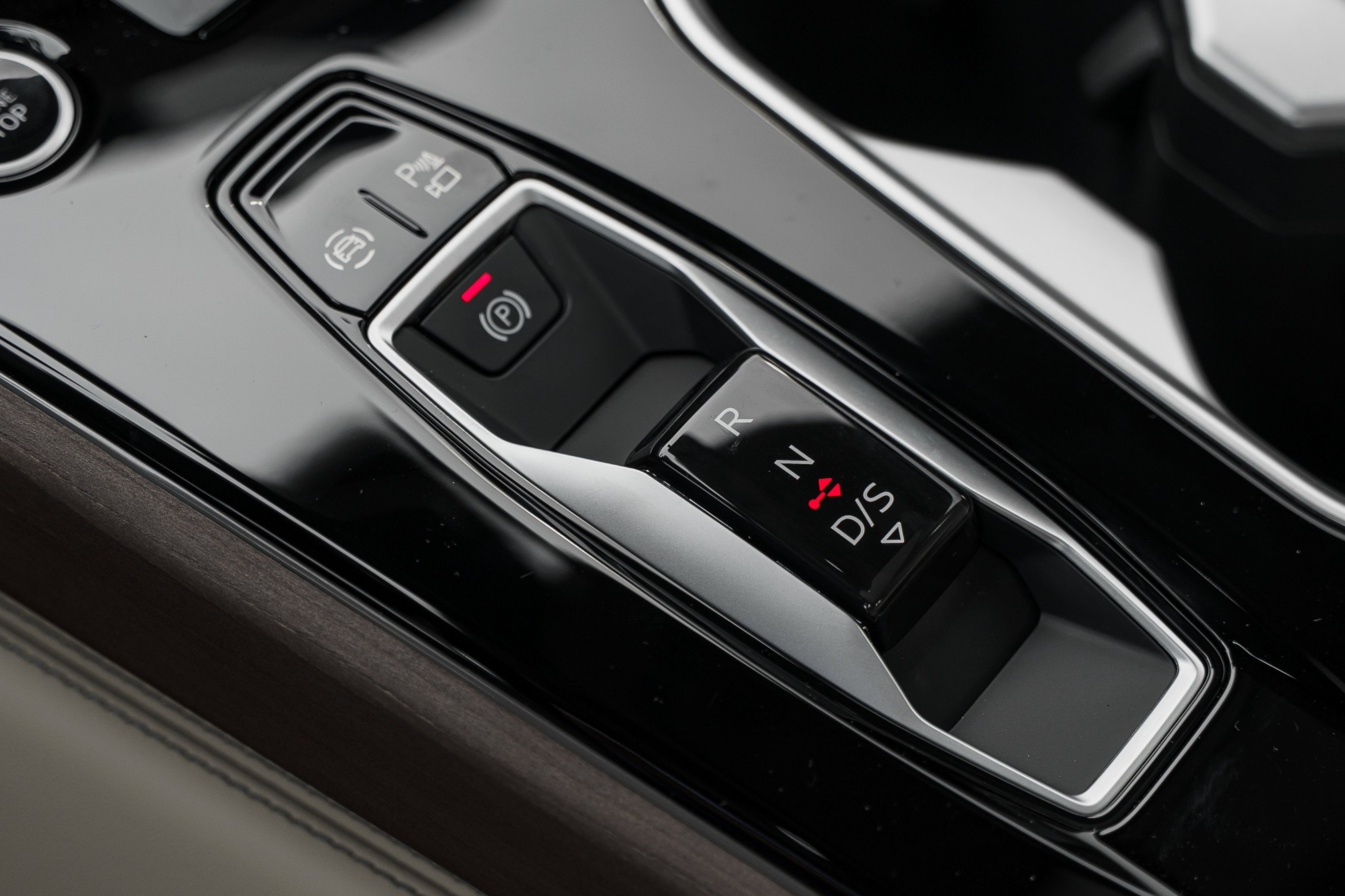 New 2026 GRENADINE RED Audi Prestige image 11