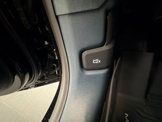 New 2026 Shadow Black Ford XLT image 25