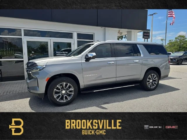 2024 Chevrolet Suburban LT