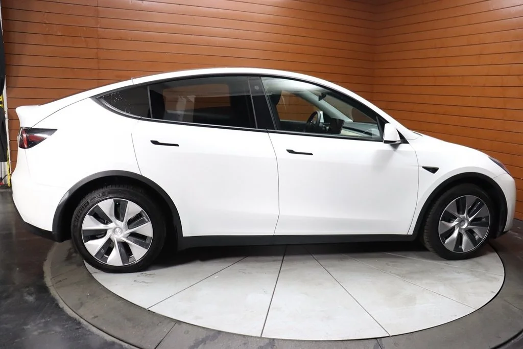 Used 2023 Pearl White Multi-Coat Tesla Long Range image 15