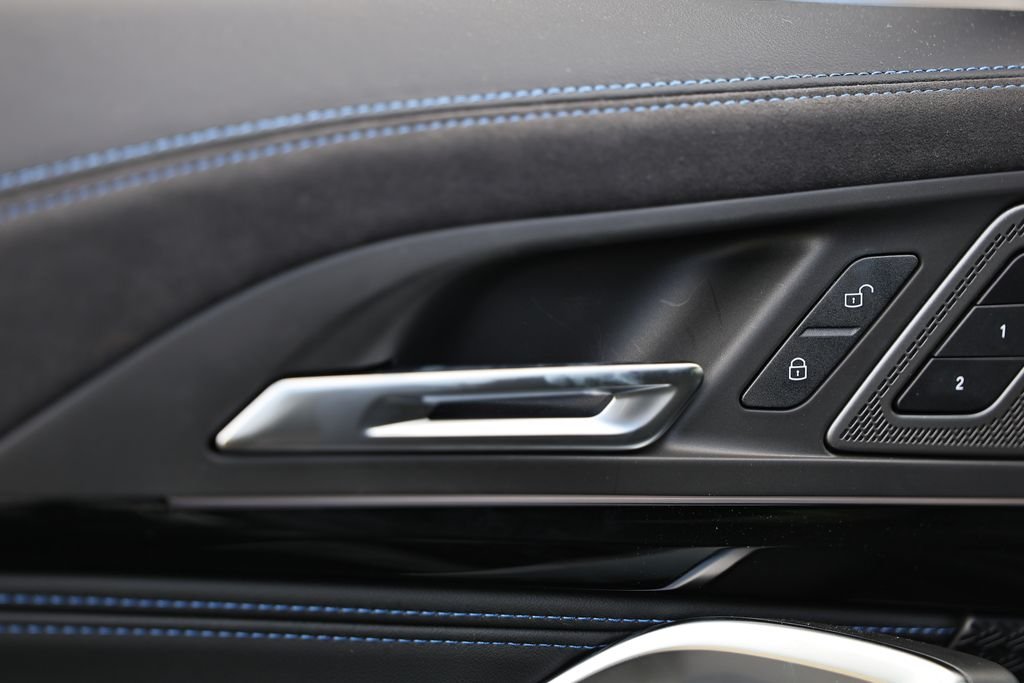 New 2026 Black Sapphire Metallic BMW xDrive28i image 16