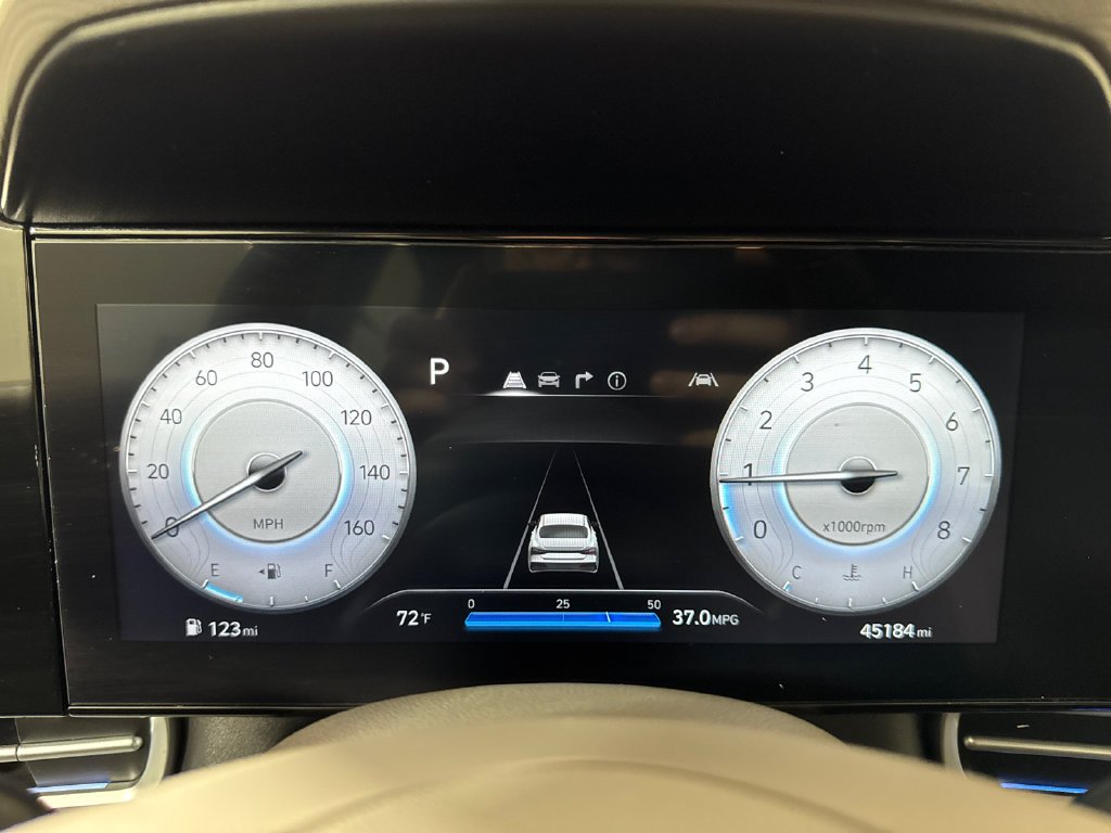 Used 2025 Gray Hyundai SEL Convenience image 19