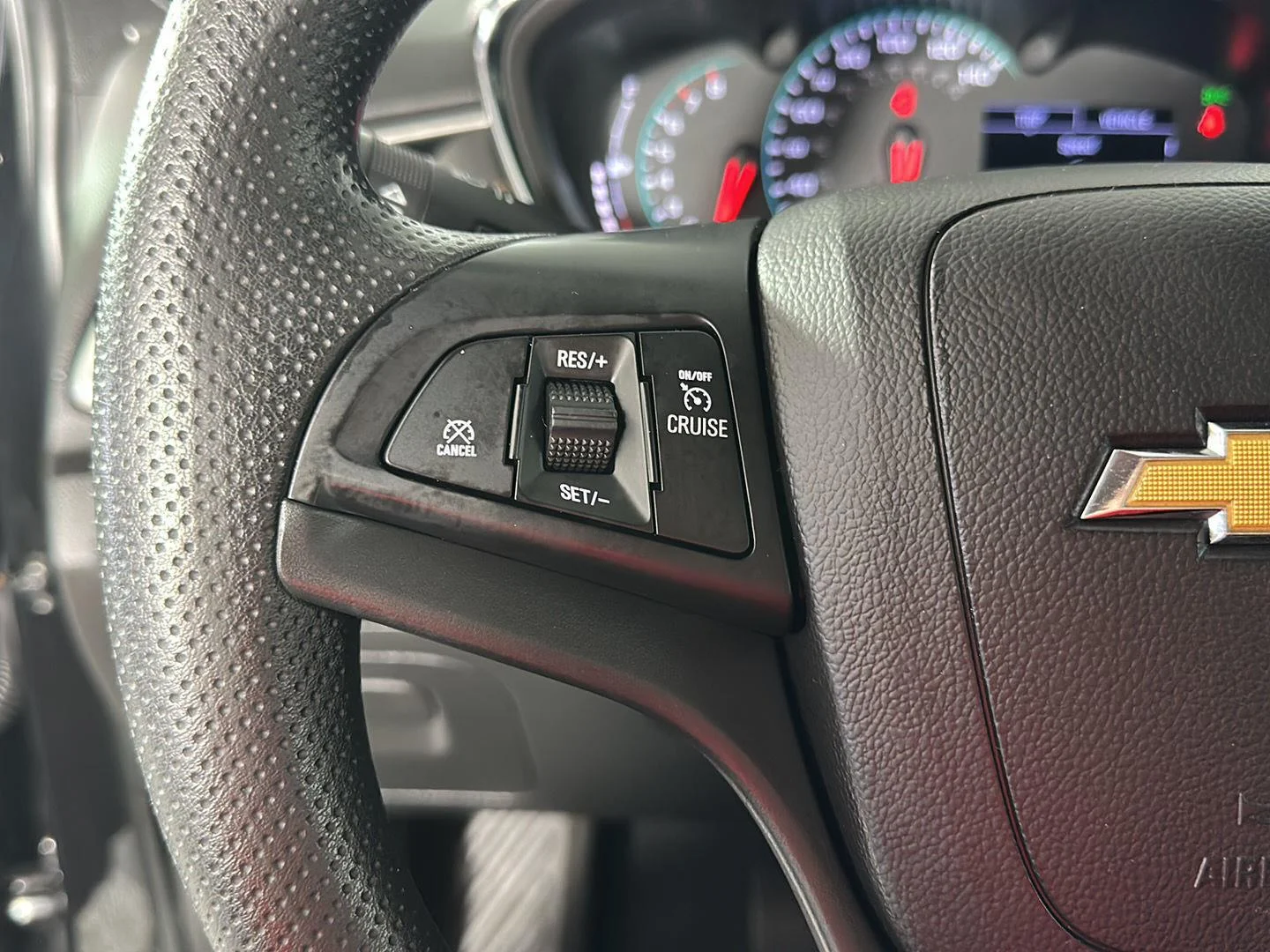 Used 2020 Mosaic Black Metallic Chevrolet LS image 18