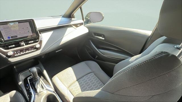 Certified Used 2025 CLASSIC SILVER METALLIC Toyota  image 12