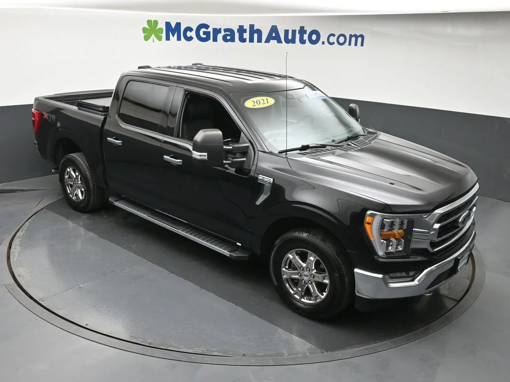 Certified Used 2021 Black Ford XLT image 3