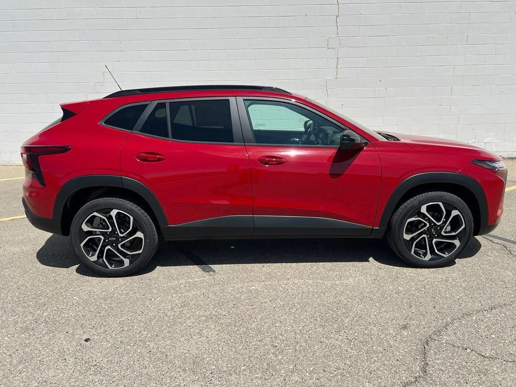 2026 Chevrolet Trax RS - Photo 7