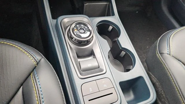 New 2026 Carbonized Gray Metallic Ford Lobo High AWD image 32