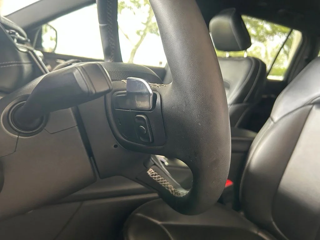 Used 2024 White Jeep Limited image 43