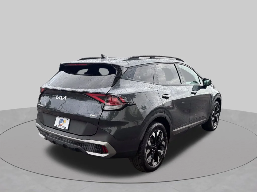 Used 2023 Gray Kia X-Line image 6