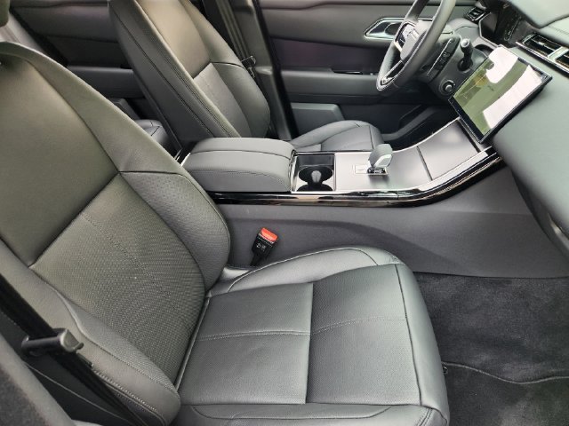 Certified Used 2026 White Land Rover Dynamic SE image 14