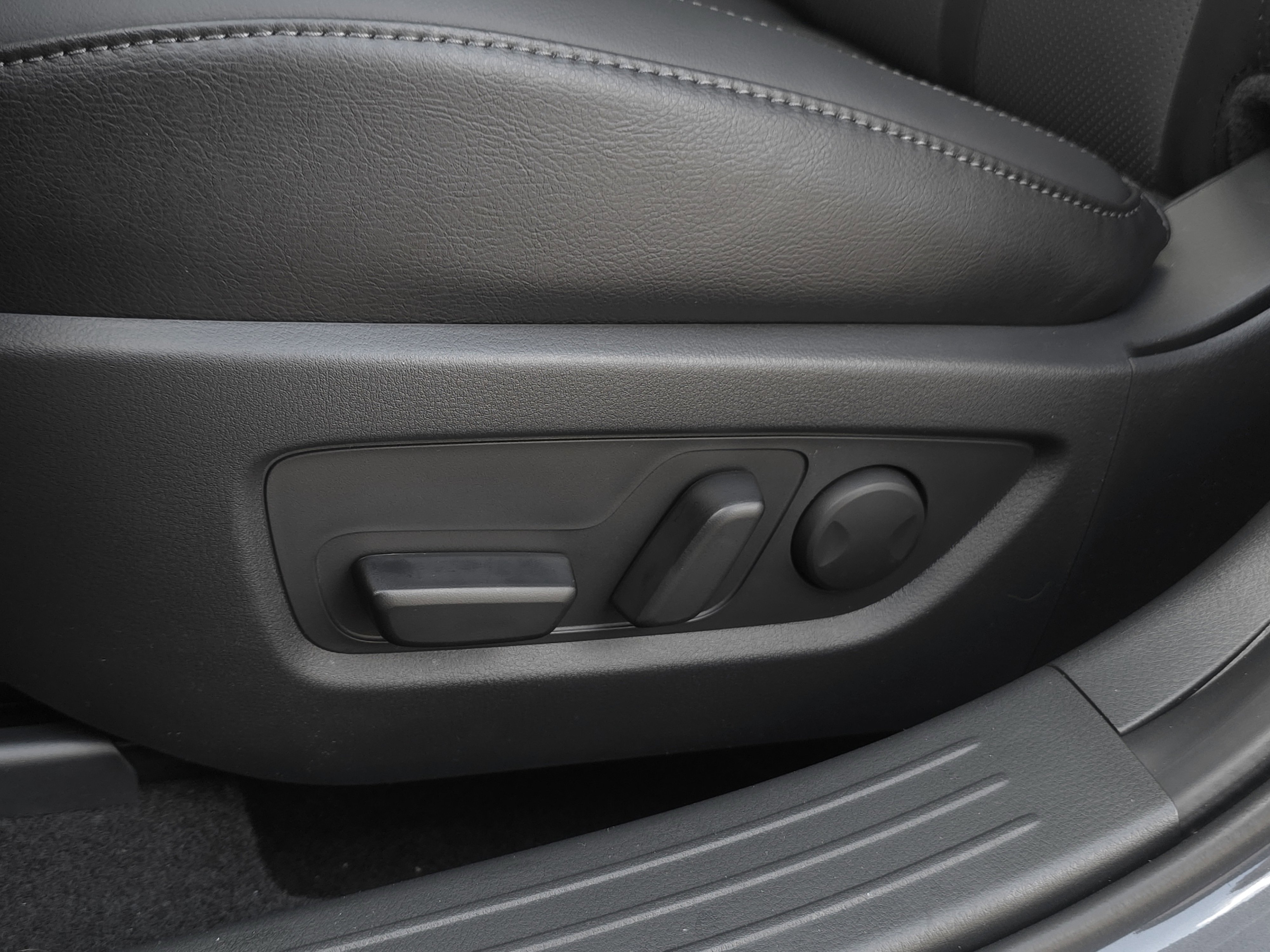 New 2026 Polymetal Gray Metallic Mazda Premium Plus AWD image 11