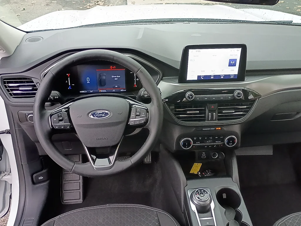 2025 Ford Escape Active, photo 11 of 12