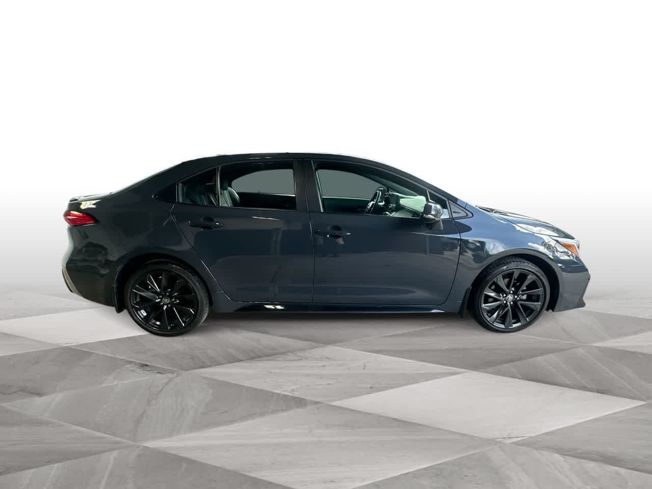 Used 2025 Underground Toyota SE image 9