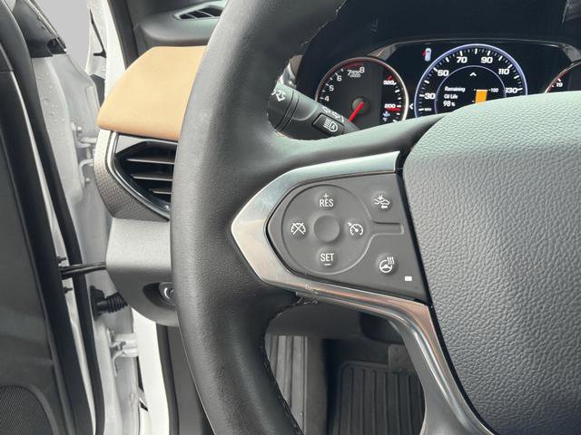 Used 2023 Iridescent Pearl Tricoat Chevrolet Premier image 21