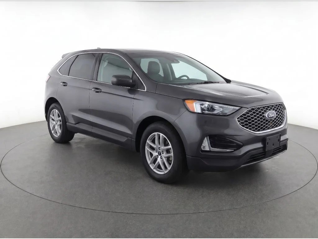 2024 Ford Edge SEL AWD's photo