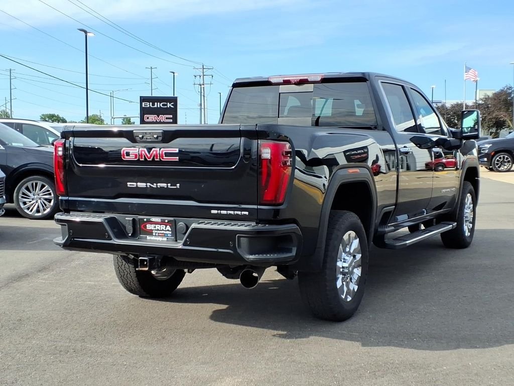 Used 2025 Onyx Black GMC Denali image 17