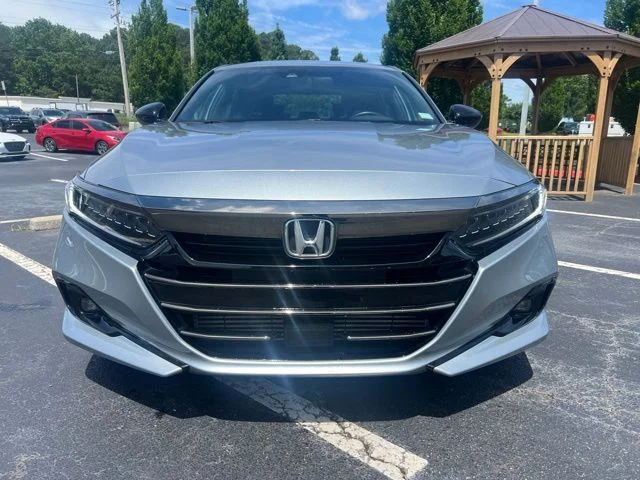 Used 2022 Lunar Silver Metallic Honda Sport image 2