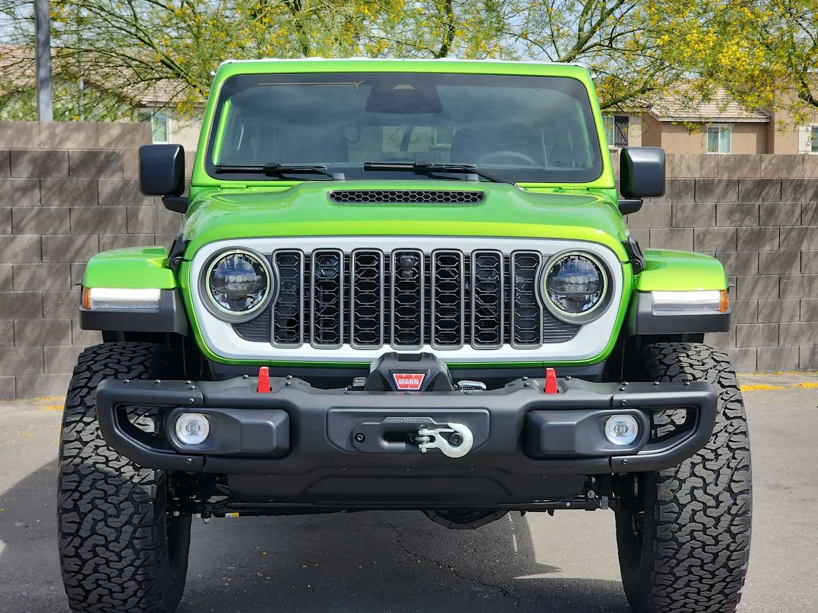 New 2026 Mojito Clear-Coat Exterior Paint Jeep Rubicon X image 4