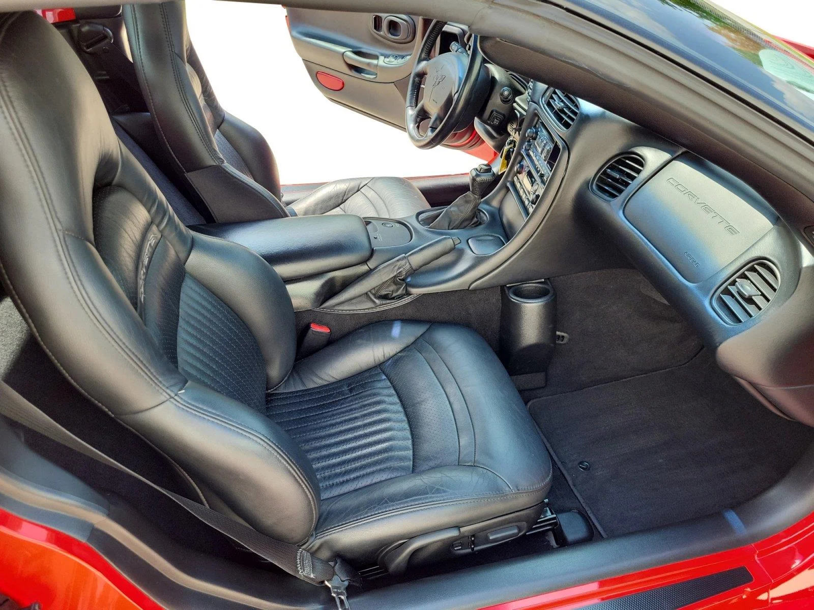 Used 2002 Torch Red Chevrolet CONVERTIBLE image 15