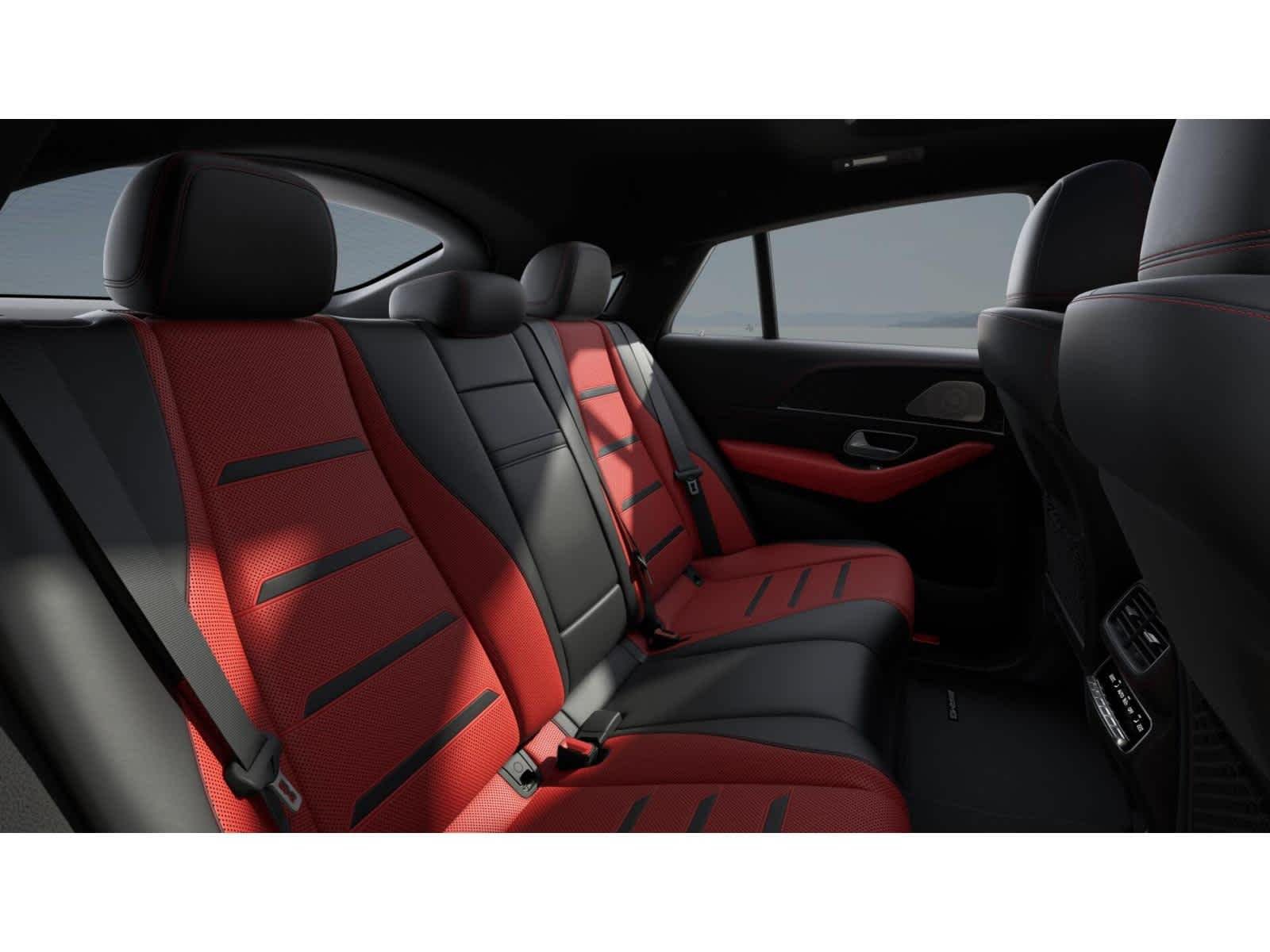 New 2027 MANUFAKTUR Moonlight White Metallic Mercedes-Benz AMG® GLE 53e image 4