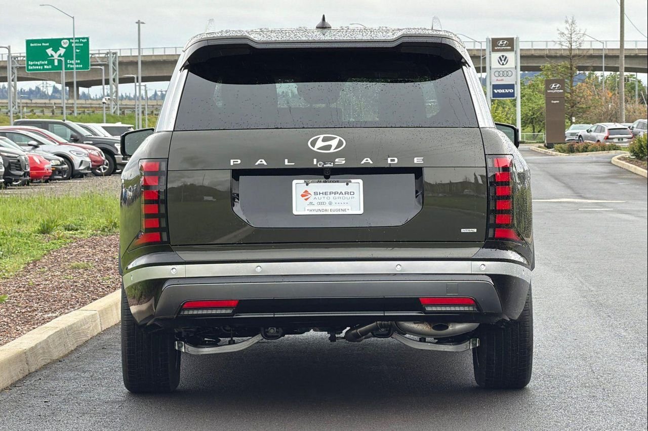 New 2026 Silver Hyundai Limited AWD image 4