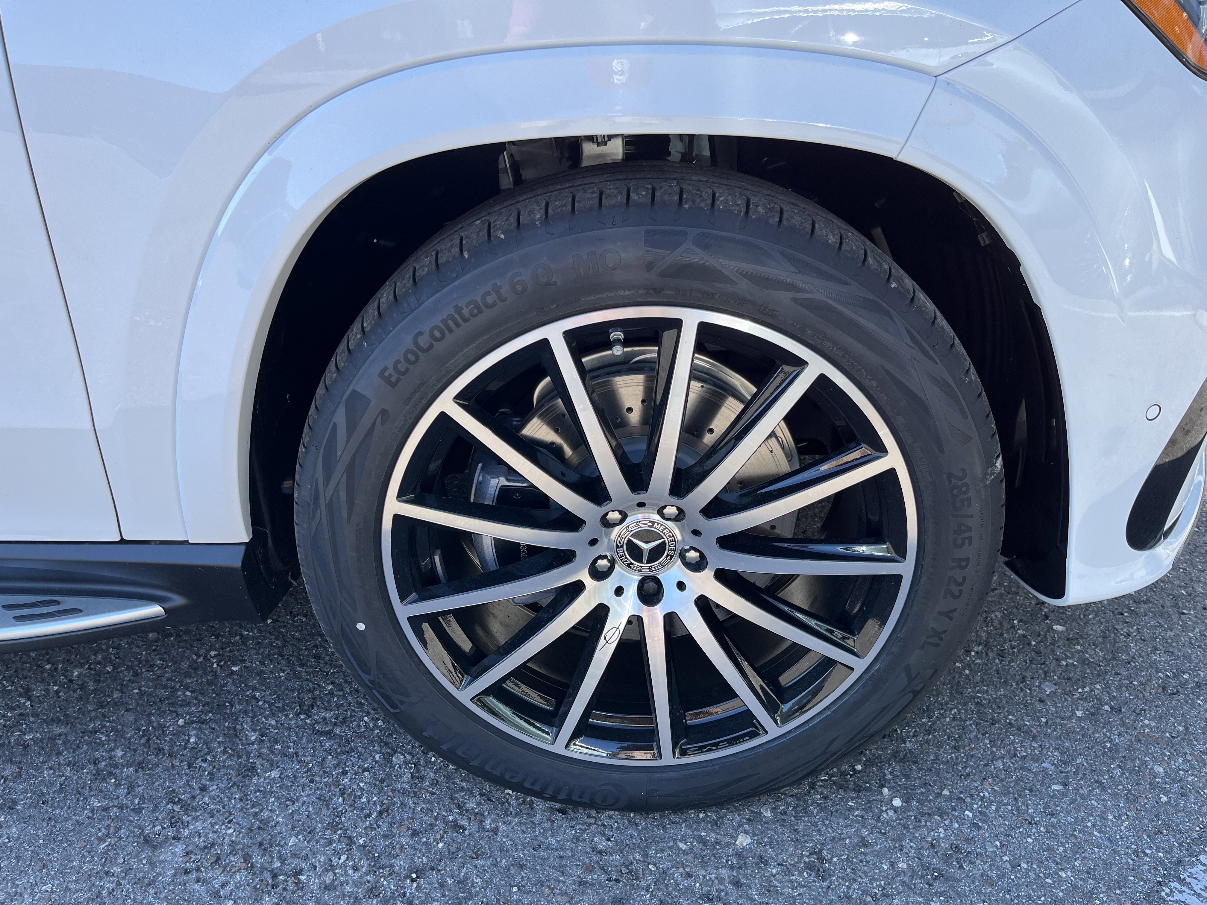 New 2026 POLAR WHITE Mercedes-Benz GLS 450 image 10