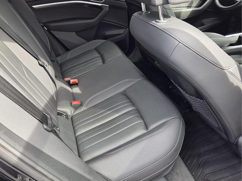 Used 2021 Brilliant Black AUDI PREMIUM PLUS QUATTRO image 17