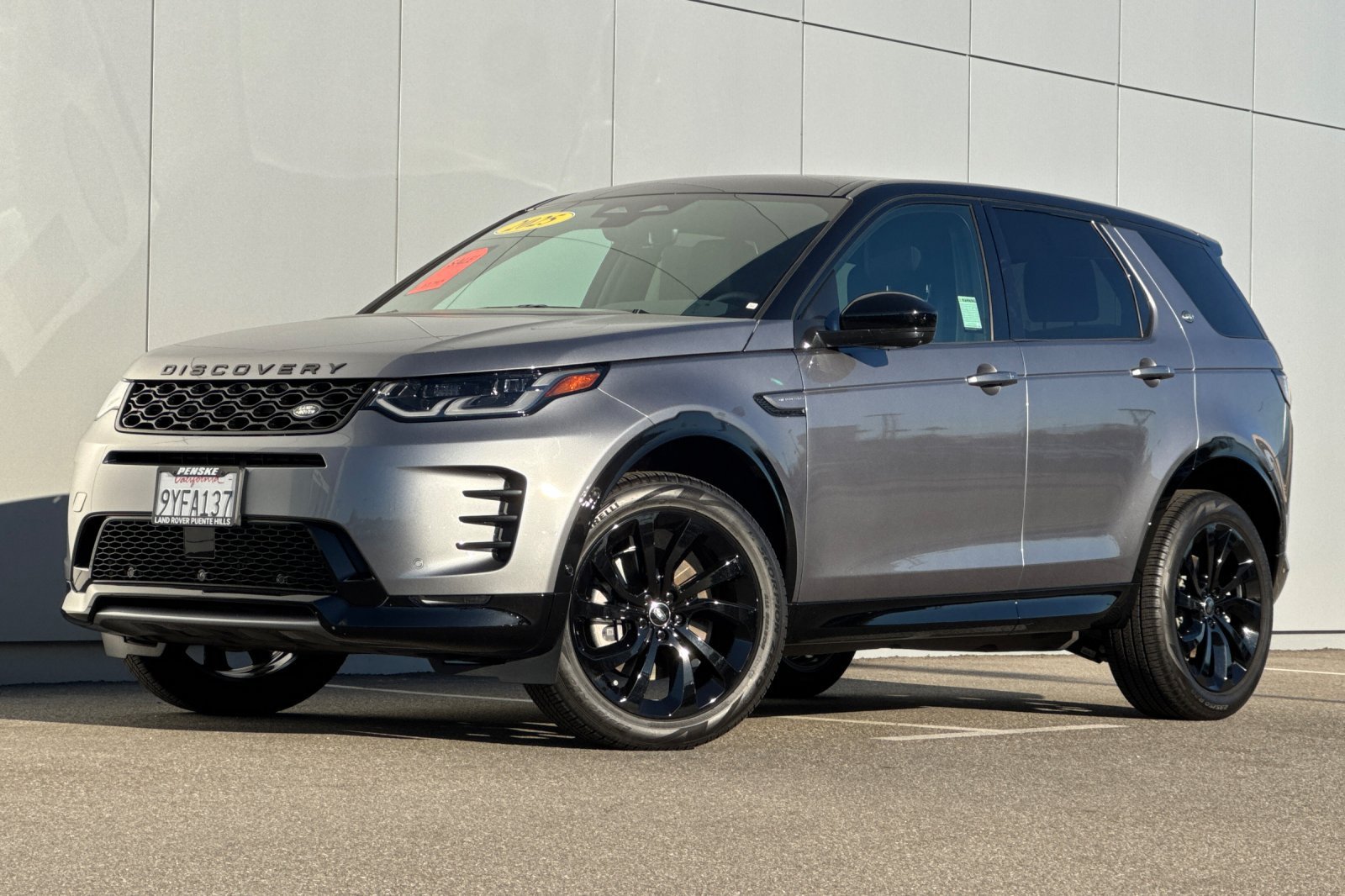 2025 Land Rover Discovery Sport