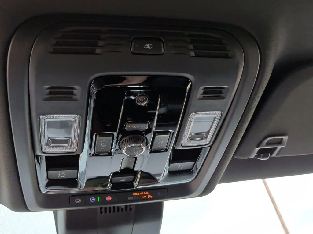 New 2026 Glacier White Tricoat GMC Denali image 22