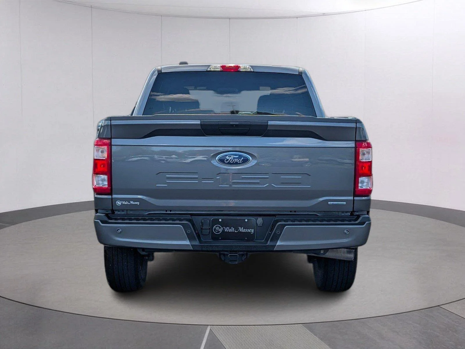 Used 2023 Carbonized Gray Ford XL image 4