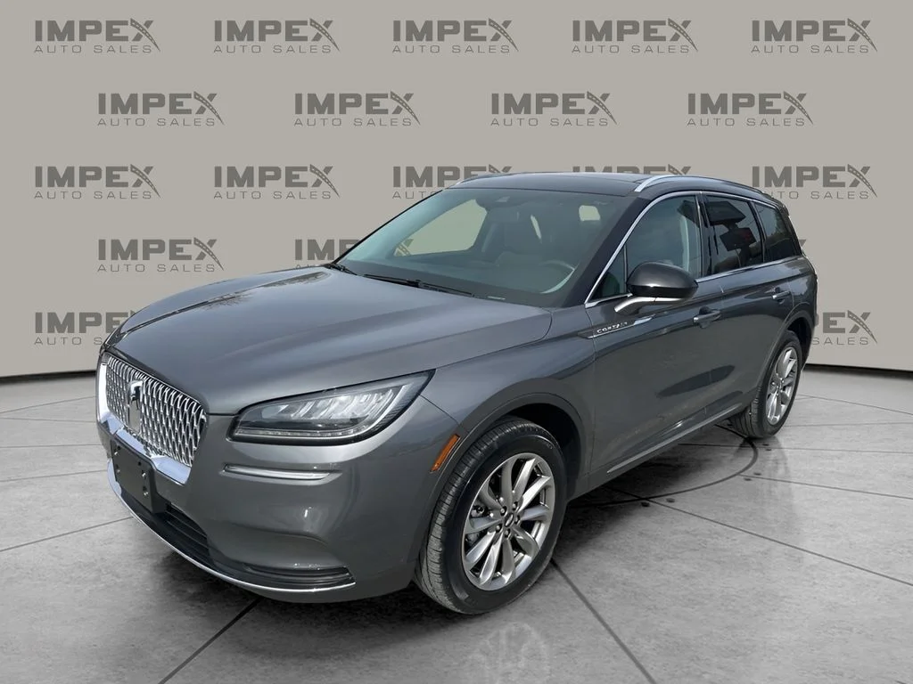 Used 2022 Gray Lincoln Standard image 1