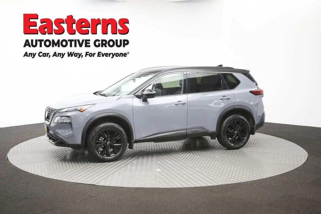 Used 2023 Gray Nissan SV image 54