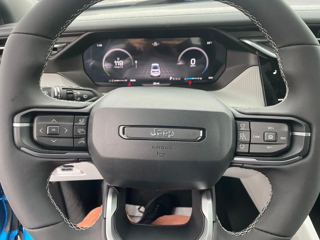 New 2026 Hydro Blue Pearlcoat Jeep Laredo image 20