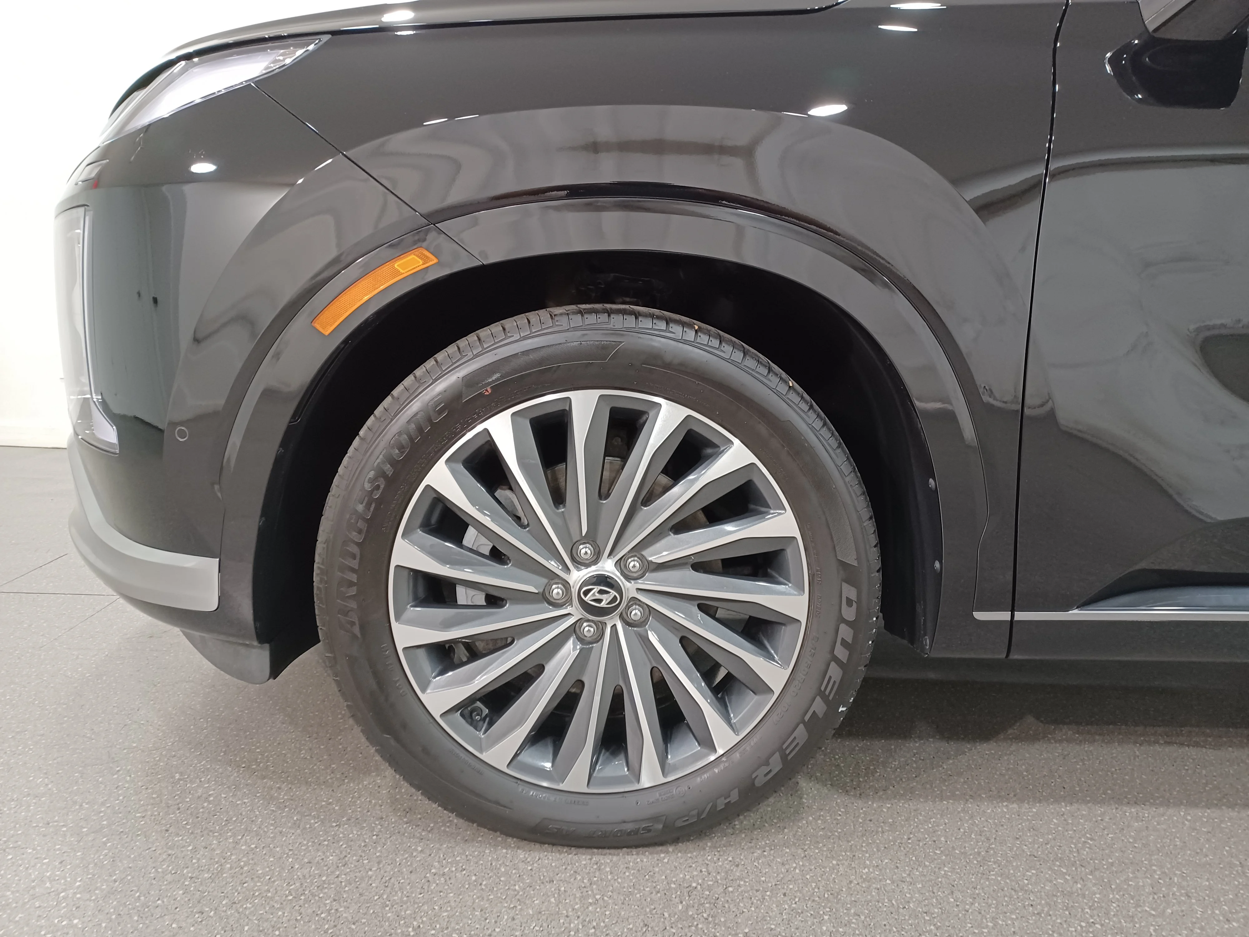 Certified Used 2024 Abyss Black Hyundai Ultimate Calligraphy AWD*7 Pass | Adaptive Cruise | Remote Start | Nav | 360 Cam | Cooled Leather image 22